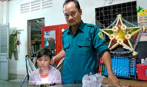 Bé trai 14 tuổi đi lạc, không nhớ nổi quê quán 