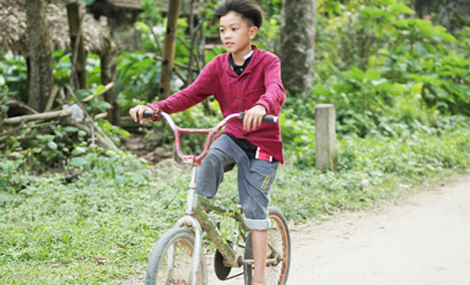 Trái tim nhỏ chớ pha màu chất xám