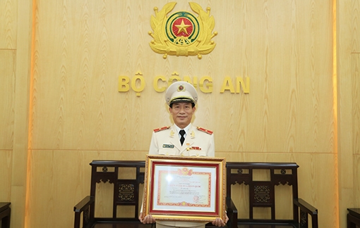 Chuyện về vị Tướng Cảnh sát cơ động đạt danh hiệu “Chiến sỹ thi đua toàn quốc”
