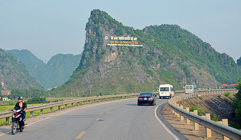 Những ngọn đèn trên con đường huyền thoại