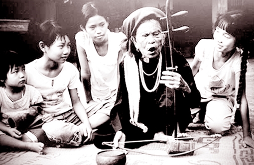 Viên ngọc vô giá nơi góc chợ, lề đường