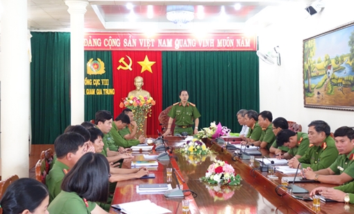 Ở đơn vị 2 lần được phong tặng danh hiệu Anh hùng