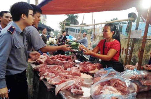 Hà Nội đóng cửa 52 cơ sở vi phạm an toàn thực phẩm