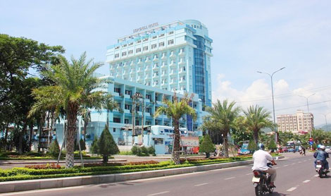 Di dời 3 khách sạn để trả lại không gian biển cho cộng đồng