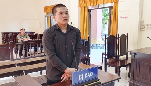 Mua súng để giải quyết ân oán, lãnh án 4 năm tù