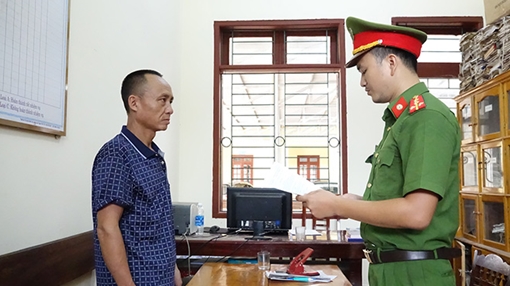 Đốt tổ ong lấy mật, 3 người đàn ông gây cháy rừng ở Hà Tĩnh