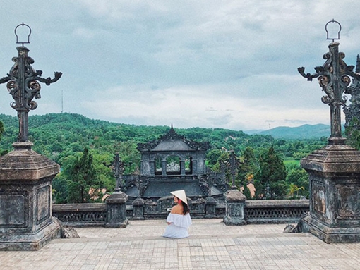 Có một xứ Huế trong thơ và nhạc