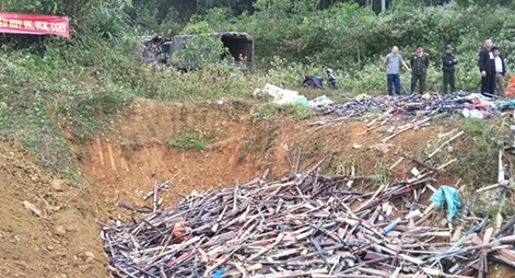 Tiêu hủy số lượng lớn vũ khí, vật liệu nổ, công cụ hỗ trợ