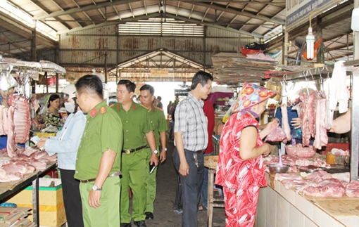 Nỗ lực ngăn chặn thực phẩm “bẩn”