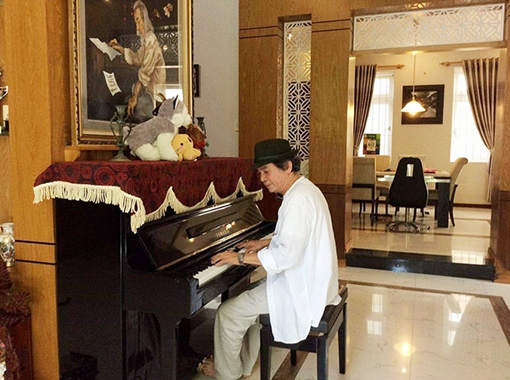 Khoảng trống Nguyễn Trọng Tạo