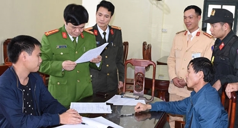 Một ngày thu giữ 10 bánh heroin và 4kg ma túy đá