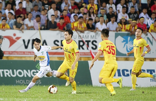 V.League 2020 chưa khởi tranh, bầu Đức đã giương “cờ trắng”