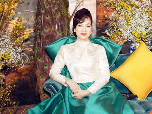 Nghệ sĩ nhân dân Lê Khanh thử làm gái già lắm chiêu