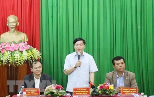 Cán bộ lãnh đạo “thi hay tuyển?”