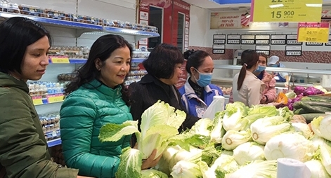 Hàng hóa thiết yếu dồi dào, không lo thiếu