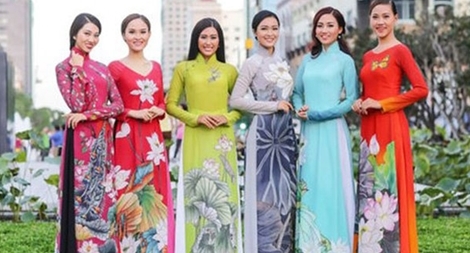 Áo dài trong hành trình di sản