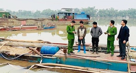 Vi phạm trong khai thác khoáng sản bị phạt từ 1 đến 2 tỷ đồng 