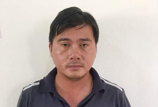 Bênh vực em, anh trai đánh chết người