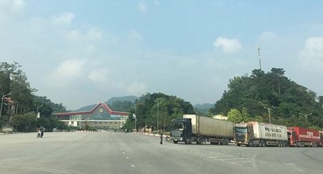 Nguy cơ ùn tắc hàng hoá xuất khẩu tại các cửa khẩu biên giới phía Bắc