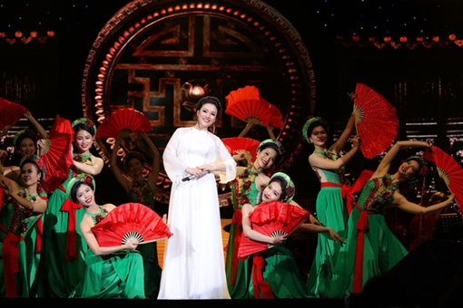 Tiến sĩ – Ca sĩ Tân Nhàn: Trở về với bản thể của chính mình