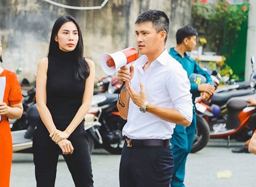 Ca sĩ Thủy Tiên – Tấm lòng dành cho vùng hạn mặn