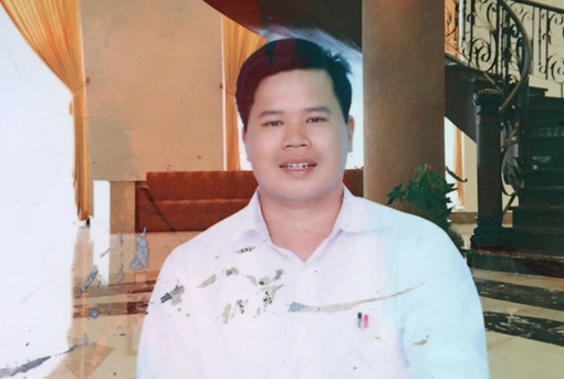 Truy lùng đối tượng dùng búa đánh chết bố