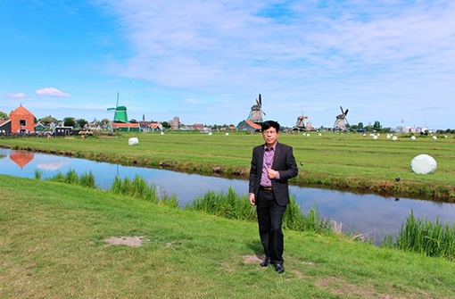 Nhà văn Nguyễn Xuân Hải với “Người đẹp ở bản Hoa”