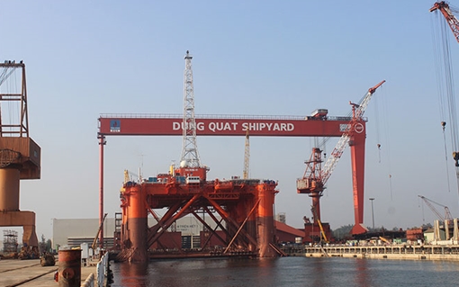 Công ty Công nghiệp tàu thuỷ Dung Quất- Điểm sáng ngành Dầu khí trong khủng hoảng kép