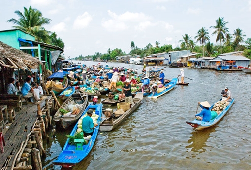 Tháng tư, ai về Miệt Thứ…