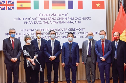 Lan tỏa tinh thần Việt Nam trong cuộc chiến chống đại dịch COVID-19