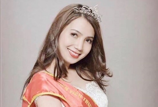 Vết thương in bóng hình người đẹp