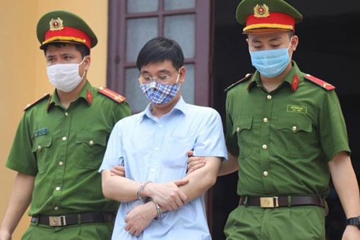 Vừa xin giảm hình phạt, vừa xin khoan dung tha thứ