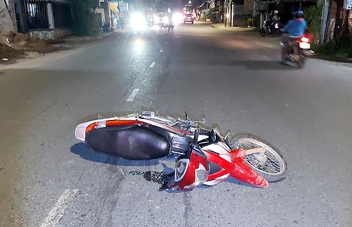 Va chạm liên hoàn 3 xe máy, bé gái 1 tuổi nguy kịch