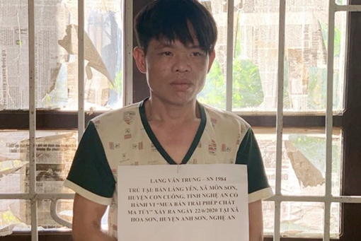 Nam thanh niên “dắt lưng” hơn 1000 viên MTTH  đi bán lẻ 