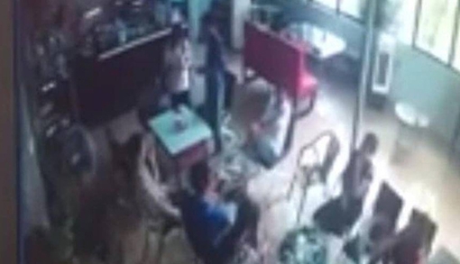 Đâm người tử vong trong quán cà phê vì nhớ lại mối thù cũ