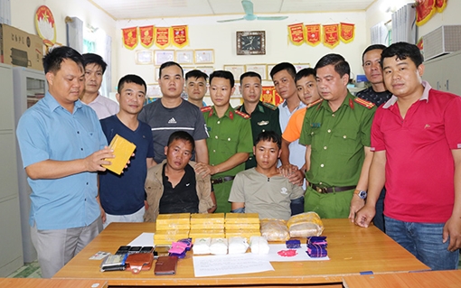 Phá chuyên án ma túy lớn, thu giữ 20 bánh heroin 