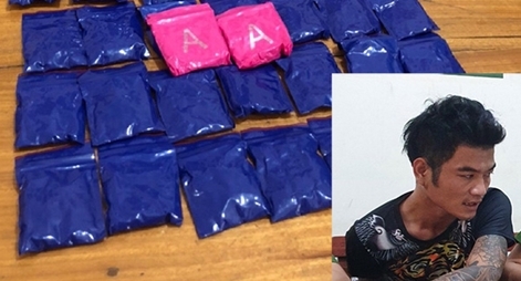 Đi xe máy phân khối lớn vận chuyển ma túy về xuôi 