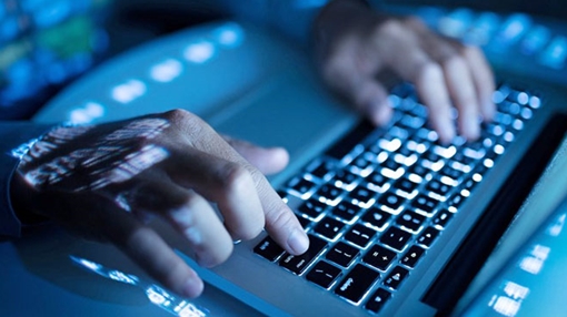 Cái ác từ bàn phím