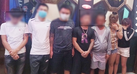 Bắt quả tang 1 nhóm thanh niên sử dụng ma túy tại quán Karaoke giữa mùa dịch