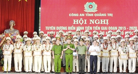 Một thời họ đã sống hào hùng như thế