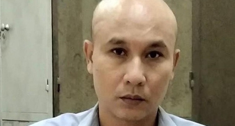 Mâu thuẫn cũ, mang dao đâm tử vong chủ cửa hàng cho thuê xe tự lái