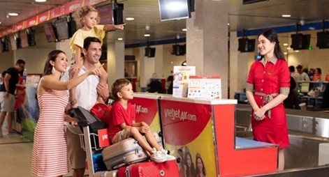 Tết là bay, không lo xách nặng