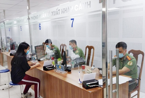 Kỳ 3: Trước mất cả buổi, giờ chỉ… 1 phút