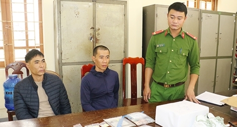 Phá đường dây ma túy chuyên giấu “hàng” trong đế giày, hộp thuốc