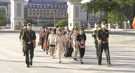 Trung Quốc trao trả 23 công dân nhập cảnh trái phép