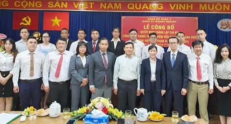 Công bố quyết định thành lập Chi bộ Công ty Tài chính TNHH MTV Ngân hàng Việt Nam Thịnh Vượng (FE Credit)