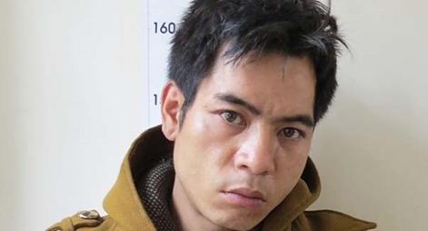 Mâu thuẫn, chồng cũ mang súng kíp bắn vợ