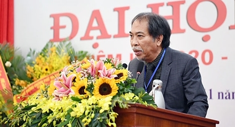 Cái khó nhất là làm một con đường chung cho tất cả nhà văn