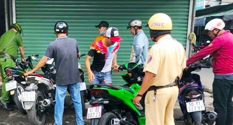 Khắc phục những bất cập trong đảm bảo trật tự an toàn giao thông