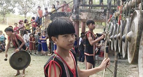 Lễ Nước giọt của người Rơ Ngao: Bỏ hủ tục, hướng tới văn minh